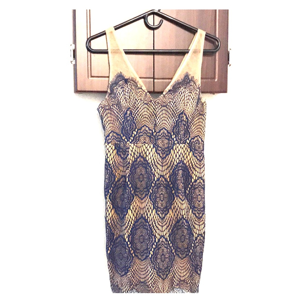 Lulu’s EXCLUSIVE blank space navy blue lace dress